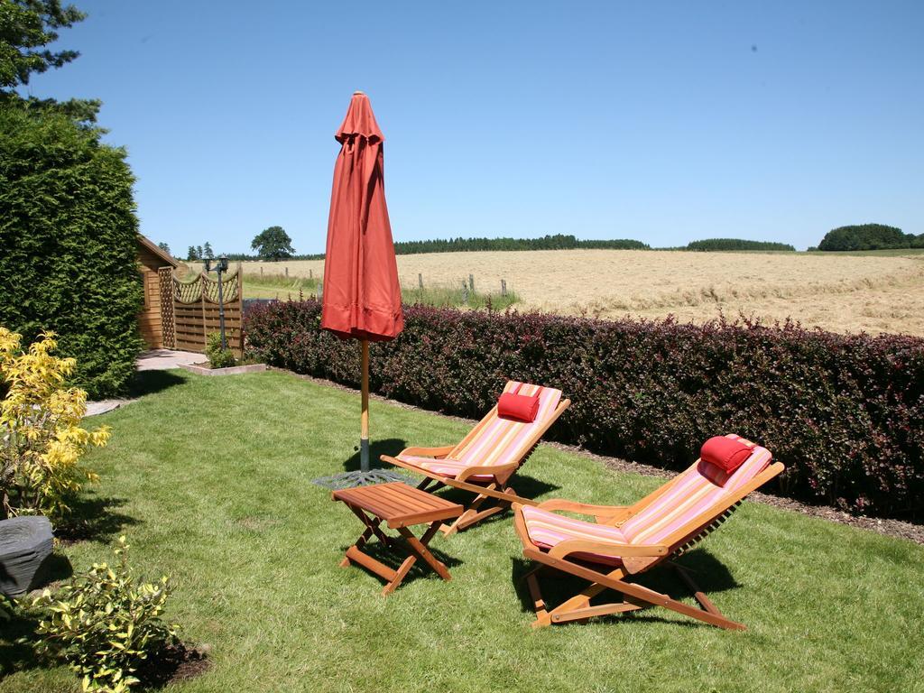 Peaceful Cottage In Ardennes With Private Terrace Bastogne Exteriér fotografie