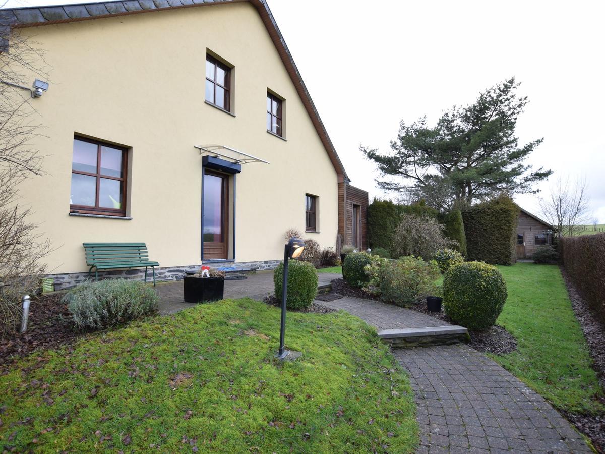Peaceful Cottage In Ardennes With Private Terrace Bastogne Exteriér fotografie